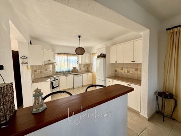 175115-detached-villa-for-sale-in-chlorakaful