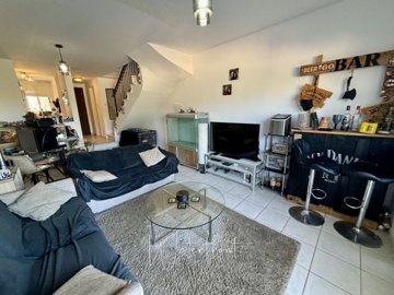 175838-town-house-for-sale-in-peyiafull