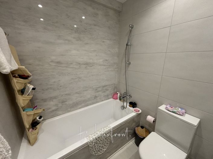 Image No.9-3 Bed Apartment for sale