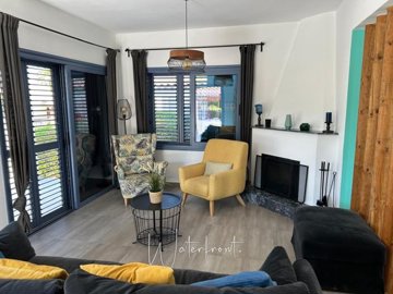 176163-detached-villa-for-sale-in-coral-bayfu