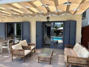 176142-detached-villa-for-sale-in-coral-bayfu