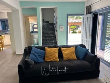 176161-detached-villa-for-sale-in-coral-bayfu