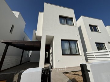 177553-detached-villa-for-sale-in-tombs-of-th