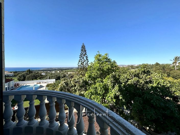 Image No.2-Villa de 4 chambres à vendre à Aphrodite Hills