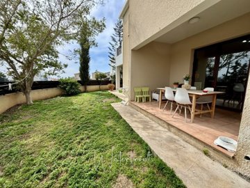 179354-detached-villa-for-sale-in-chlorakaful
