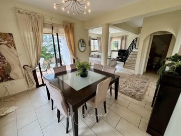 179323-detached-villa-for-sale-in-chlorakaful