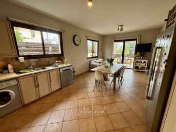 179329-detached-villa-for-sale-in-chlorakaful