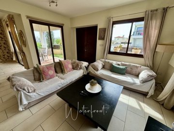 179330-detached-villa-for-sale-in-chlorakaful