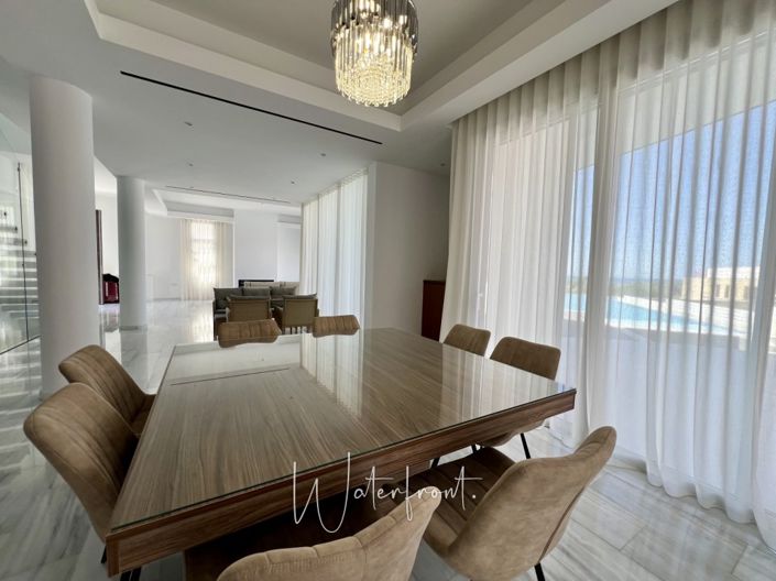 Image No.5-Villa de 5 chambres à vendre à Yeroskipou