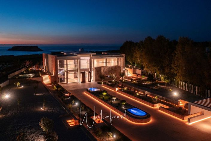 Image No.10-6 Bed Villa for sale