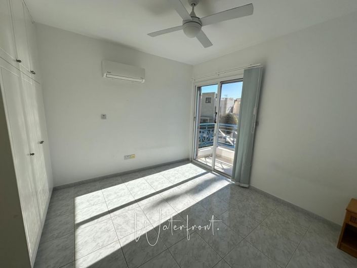 Image No.10-Maison de ville de 2 chambres à vendre à Universal