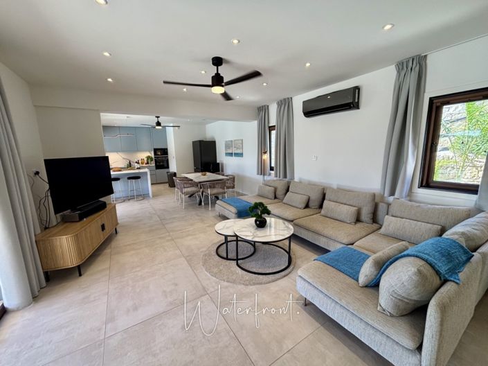 Image No.2-5 Bed Villa for sale