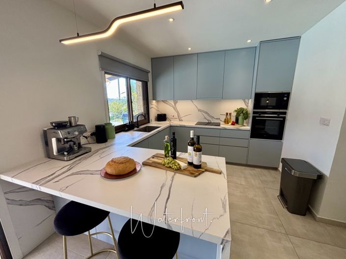 Image No.5-5 Bed Villa for sale