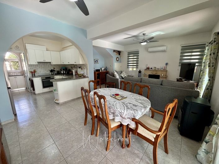 Image No.2-3 Bed Villa for sale