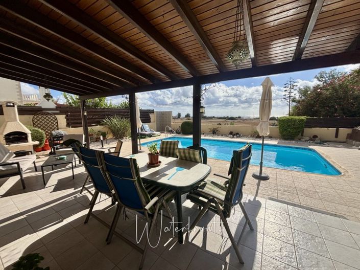 Image No.3-3 Bed Villa for sale