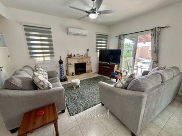 185283-detached-villa-for-sale-in-peyiafull