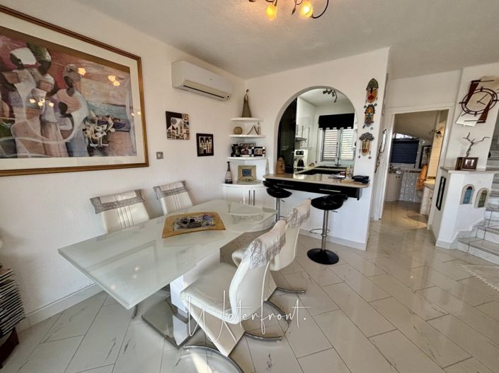 Image No.7-2 Bed Villa for sale