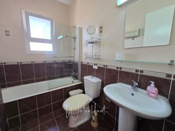 185489-apartment-for-sale-in-mandriafull