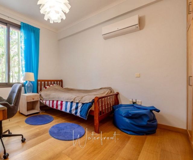 Image No.10-4 Bed Villa for sale