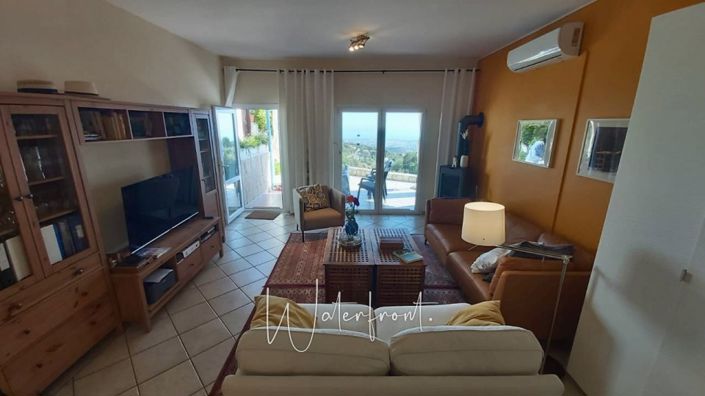 Image No.8-2 Bed Bungalow for sale