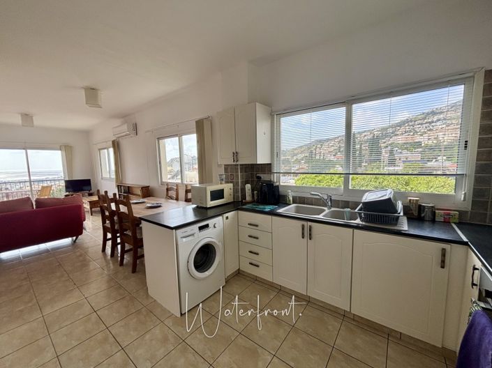 Image No.5-2 Bed Townhouse for sale