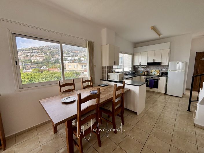 Image No.7-2 Bed Townhouse for sale