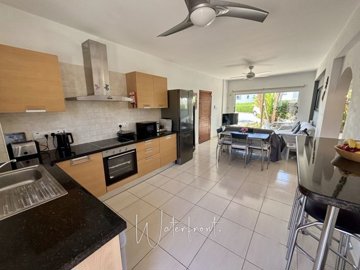 190162-apartment-for-sale-in-peyiafull