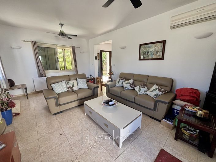 Image No.2-3 Bed Villa for sale