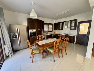190437-detached-villa-for-sale-in-koniafull