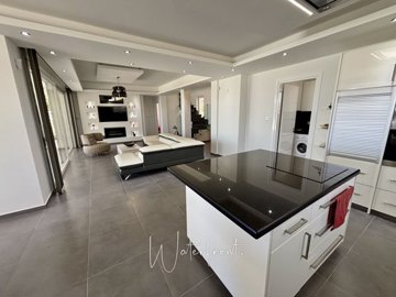 190494-detached-villa-for-sale-in-sea-caves-s