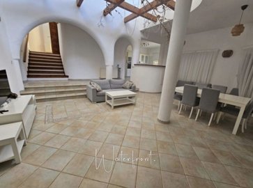 196180-detached-villa-for-sale-in-kamares-tal