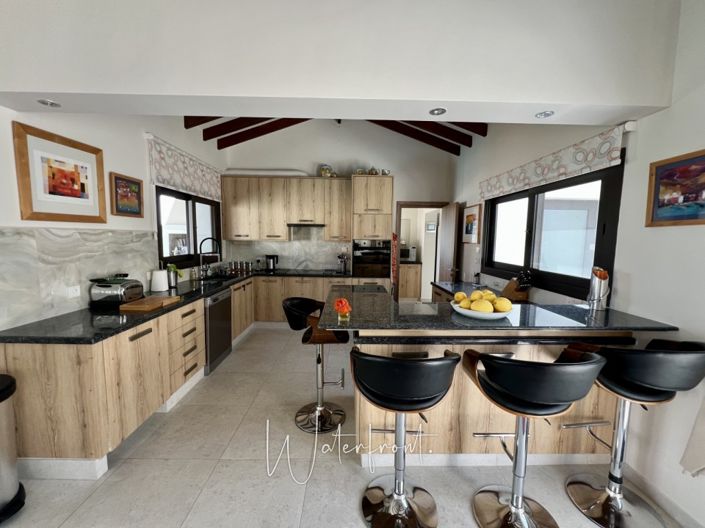 Image No.7-6 Bed Villa for sale