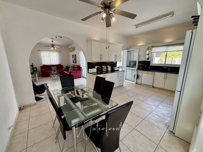 Image No.5-4 Bed Villa for sale
