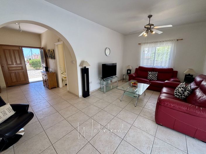 Image No.8-4 Bed Villa for sale