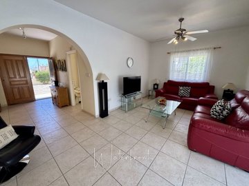 197463-detached-villa-for-sale-in-sea-caves-s
