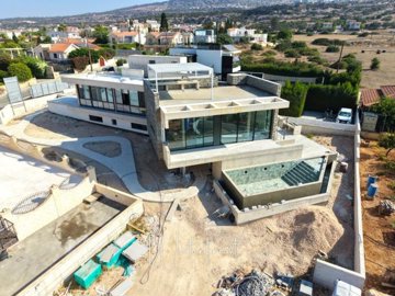 197443-detached-villa-for-sale-in-sea-caves-s