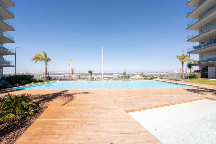 Image No.6-Appartement de 4 chambres à vendre à Seixal