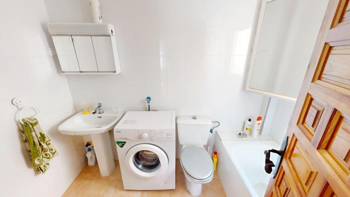 Image No.8-3 Bed Apartment for sale