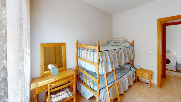 Image No.19-3 Bed Apartment for sale