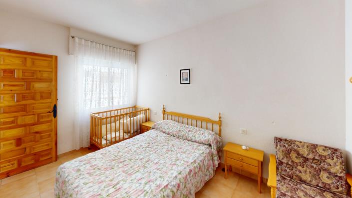 Image No.21-3 Bed Apartment for sale