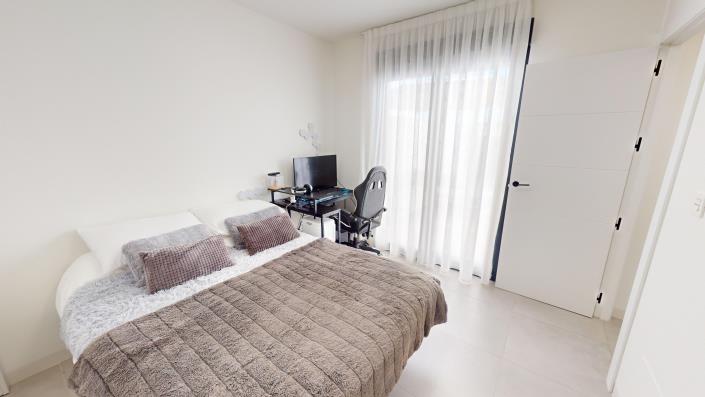 Image No.10-3 Bed Villa for sale