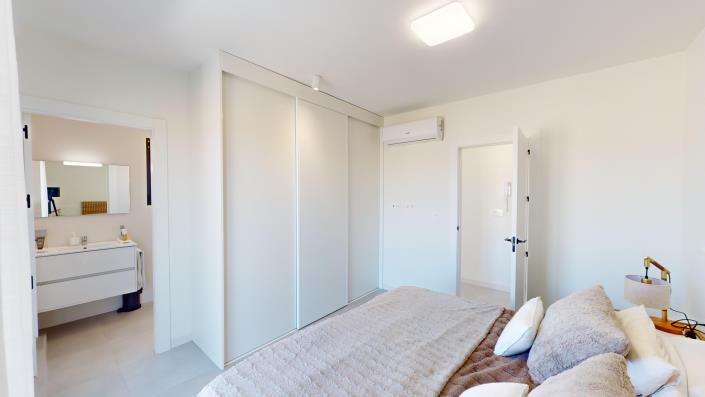 Image No.17-3 Bed Villa for sale