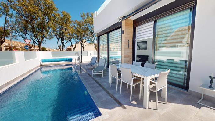 Image No.3-3 Bed Villa for sale