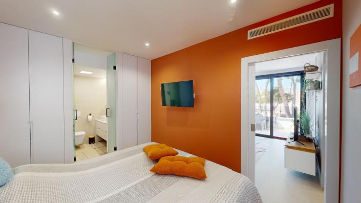 Image No.17-3 Bed Bungalow for sale