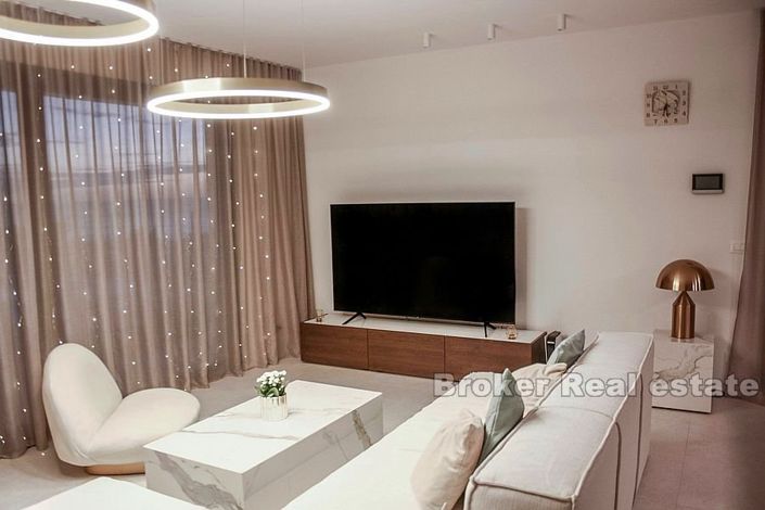 Image No.5-Villa de 5 chambres à vendre à Split