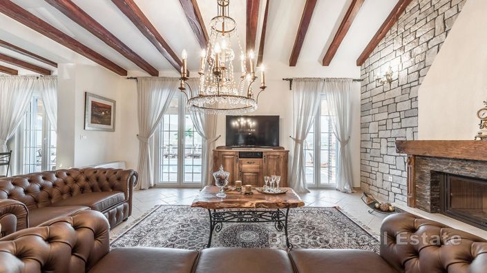 Image No.5-3 Bed Villa for sale