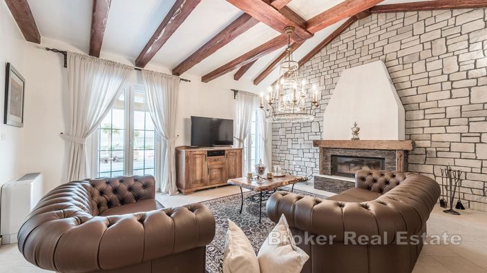 Image No.6-3 Bed Villa for sale