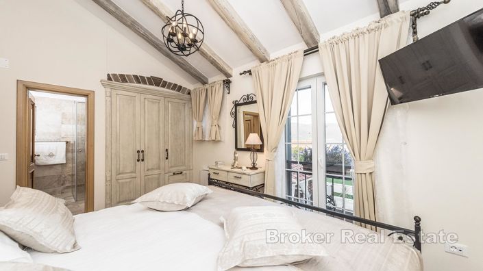 Image No.9-3 Bed Villa for sale