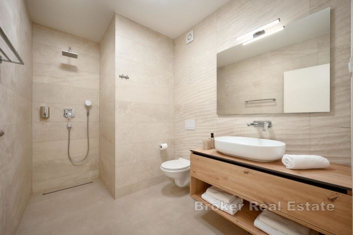 Image No.12-Villa de 4 chambres à vendre à Split