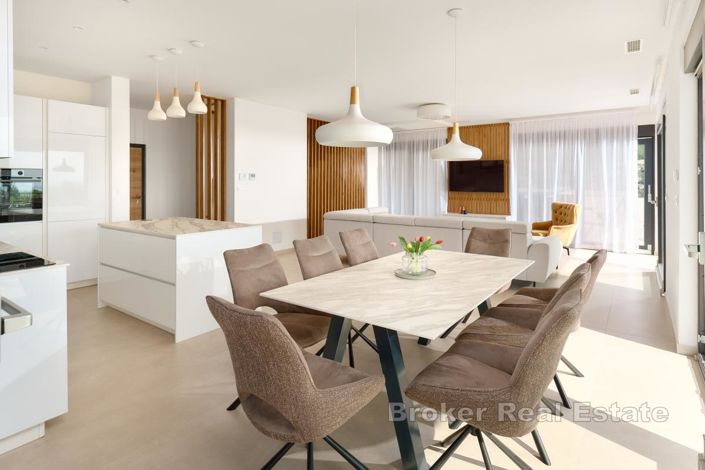 Image No.6-Villa de 4 chambres à vendre à Split